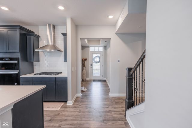 8910 Howlett Lane, Indianapolis, IN 46259