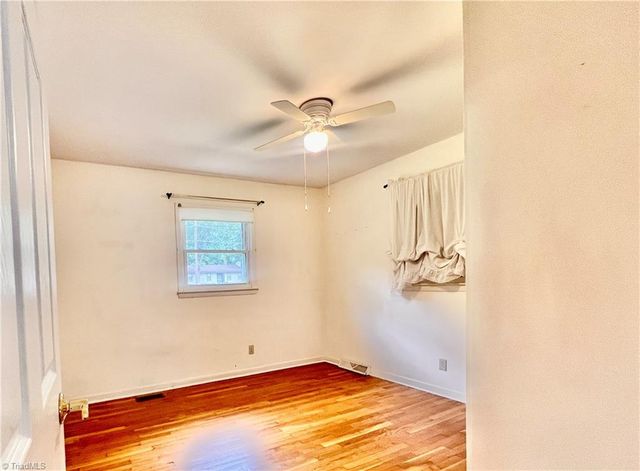 4602 Ramblewood Drive, Greensboro, NC 27406