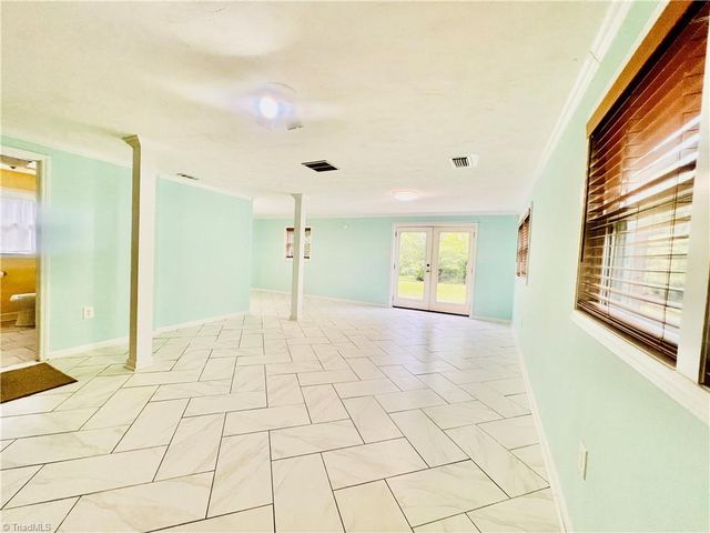 4602 Ramblewood Drive, Greensboro, NC 27406