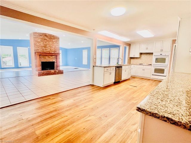 4602 Ramblewood Drive, Greensboro, NC 27406