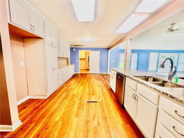 4602 Ramblewood Drive, Greensboro, NC 27406