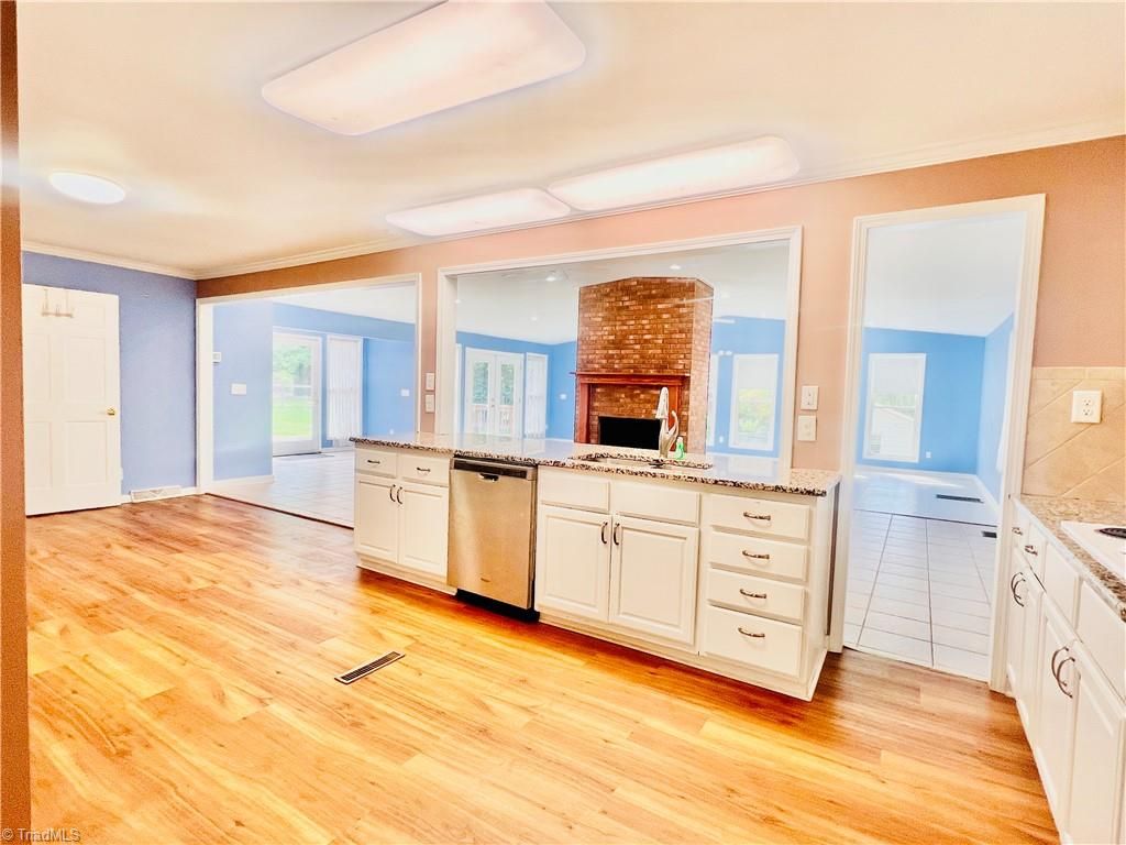 4602 Ramblewood Drive, Greensboro, NC 27406