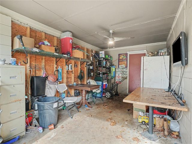 205 W DIVISION STREET, Deland, FL 32720