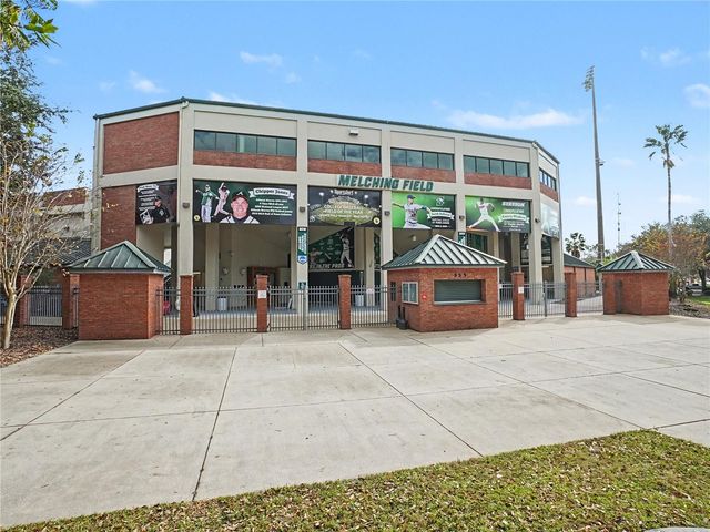 205 W DIVISION STREET, Deland, FL 32720