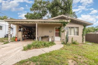 205 W DIVISION STREET, Deland, FL 32720