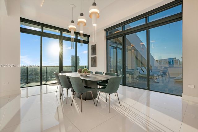 88 SW 7th Street PH 4303, Miami, FL 33130