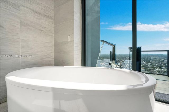 88 SW 7th Street PH 4303, Miami, FL 33130