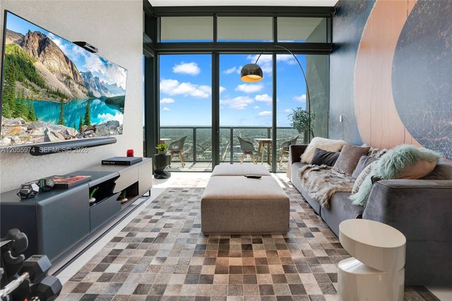 88 SW 7th Street PH 4303, Miami, FL 33130