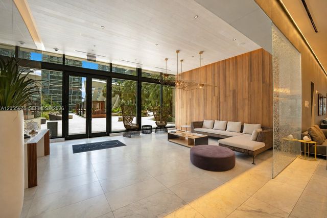 88 SW 7th Street PH 4303, Miami, FL 33130