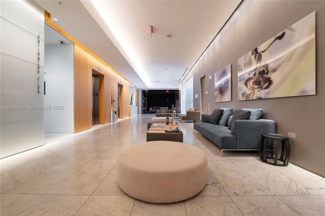 88 SW 7th Street PH 4303, Miami, FL 33130