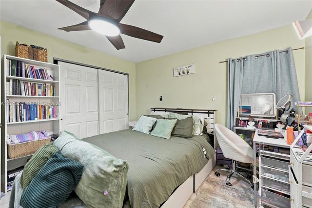 958 Mockingbird Lane 513, Plantation, FL 33324