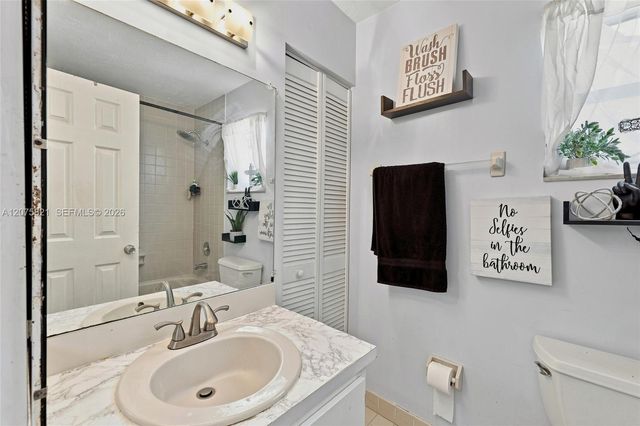 958 Mockingbird Lane 513, Plantation, FL 33324