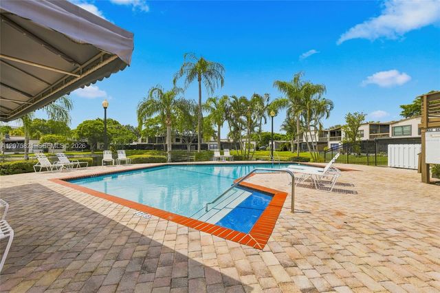 958 Mockingbird Lane 513, Plantation, FL 33324