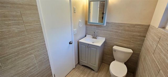 5935 ANTILLA DRIVE, Orlando, FL 32809