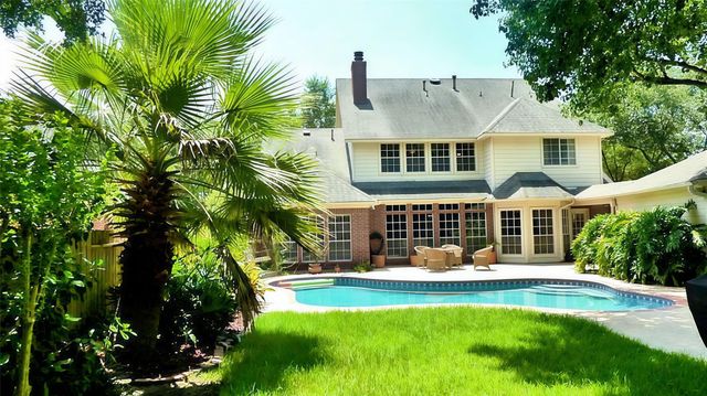 3814 Bayou Bend Court, Sugar Land, TX 77479