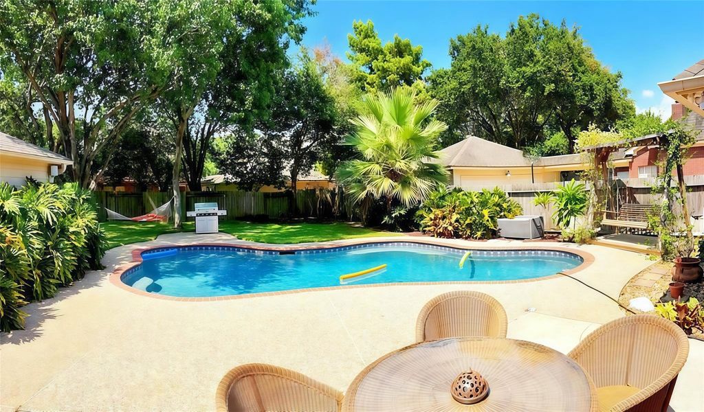 3814 Bayou Bend Court, Sugar Land, TX 77479