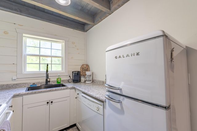 5192 Highway 1619, Monticello, KY 42633