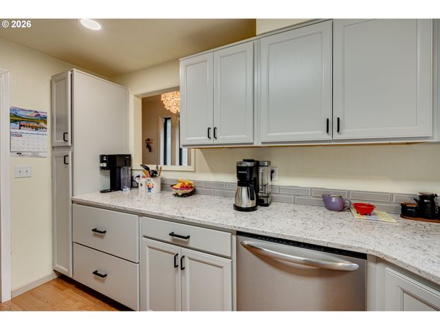 8109 Ne 14TH St A, Vancouver, WA 98664