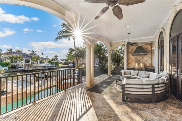 280 Egret AVE, Naples, FL 34108
