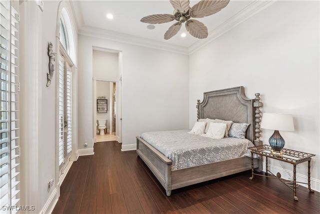 280 Egret AVE, Naples, FL 34108