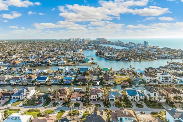 280 Egret AVE, Naples, FL 34108