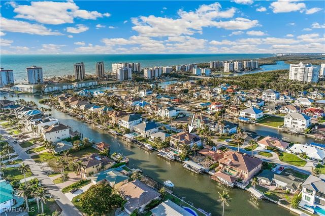 280 Egret AVE, Naples, FL 34108