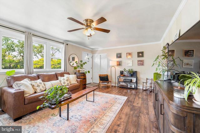 445 E MOYER RD, Pottstown, PA 19464