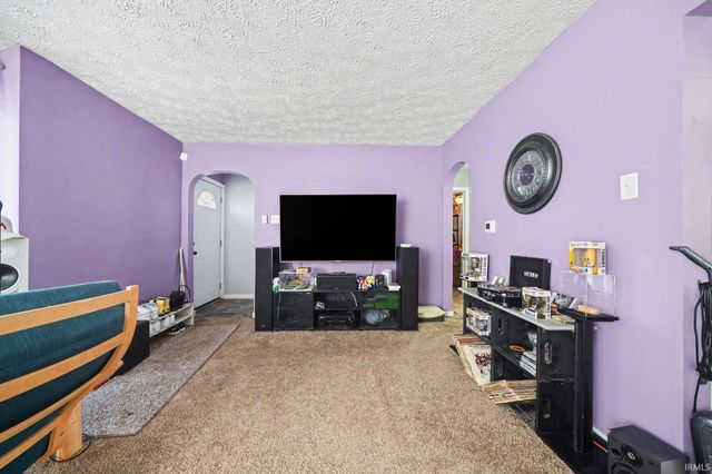 314 N West Street, Warsaw, IN 46580