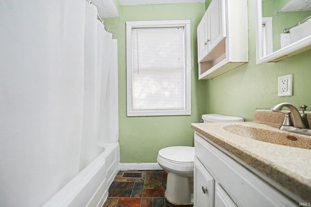 314 N West Street, Warsaw, IN 46580