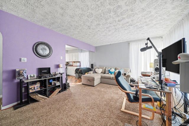 314 N West Street, Warsaw, IN 46580