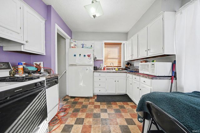 314 N West Street, Warsaw, IN 46580