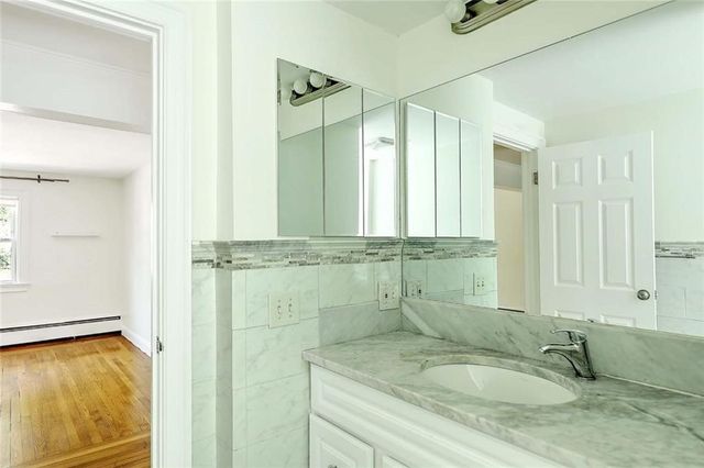 145 Butler Avenue 2N, Providence, RI 02906