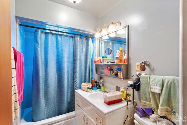 500 Jackson Street, Taft, CA 93268