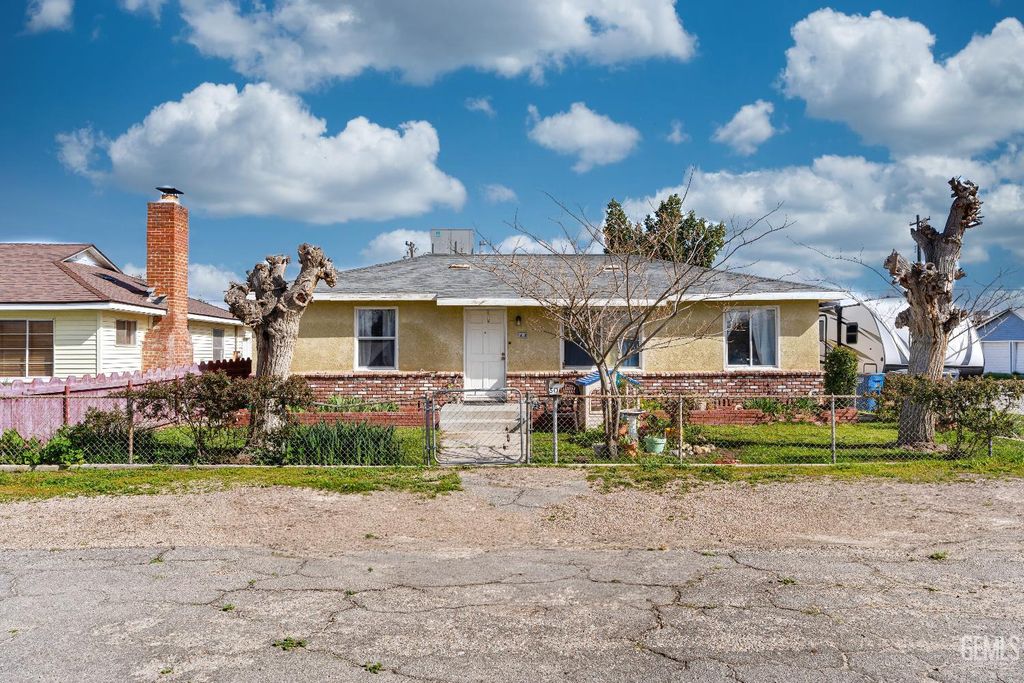 500 Jackson Street, Taft, CA 93268