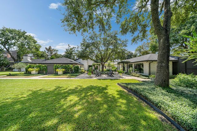 7620 Bellewood Drive, Houston, TX 77055