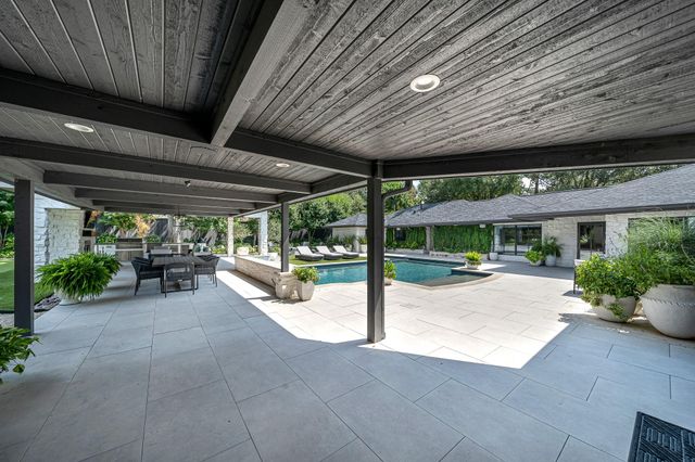 7620 Bellewood Drive, Houston, TX 77055