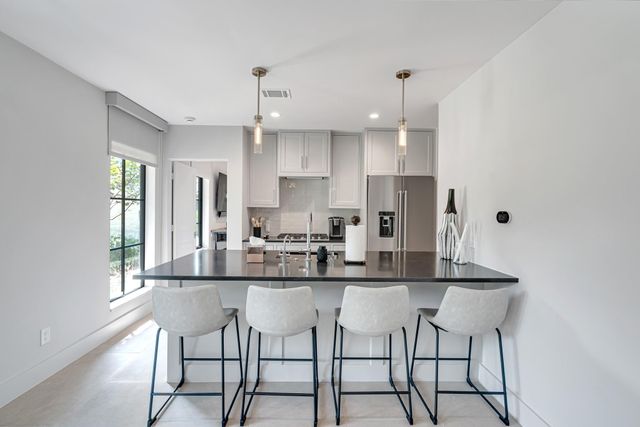 7620 Bellewood Drive, Houston, TX 77055