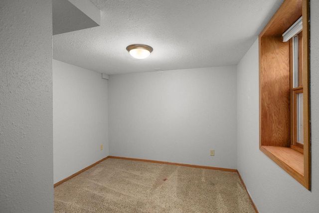 2216 30th STREET S, La Crosse, WI 54601