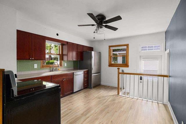 2216 30th STREET S, La Crosse, WI 54601