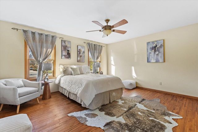 7170 S Countryside DRIVE, Franklin, WI 53132