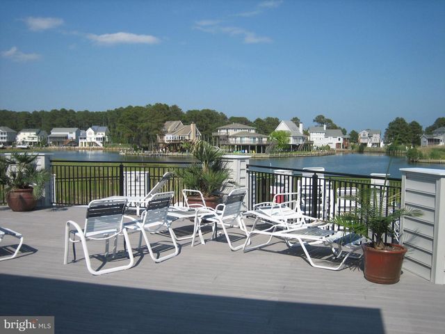 187 YARDARM DR, Greenbackville, VA 23356