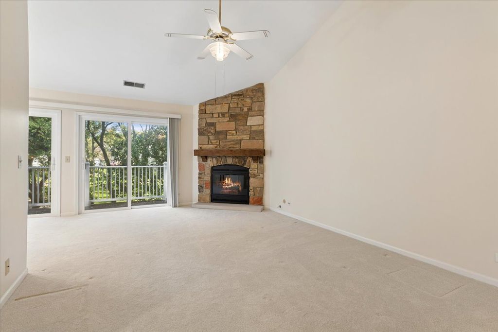 617 Edinburgh Lane B, Prospect Heights, IL 60070 — photo 4