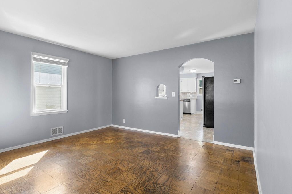 152 Boulevard Avenue NE, Montgomery, MN 56069 — photo 2