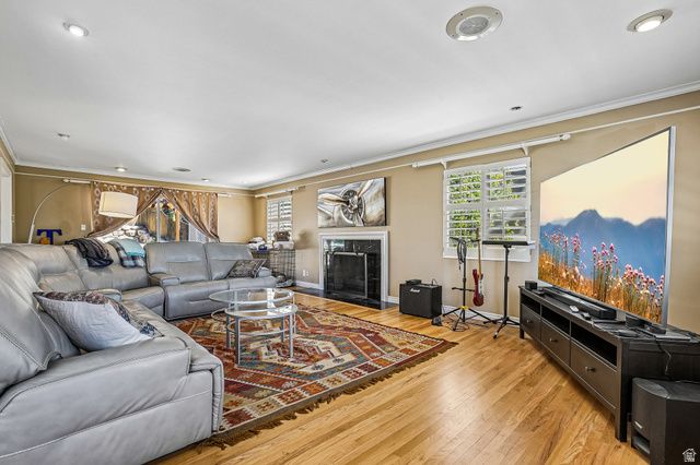 4655 S DEERCREEK RD, Salt Lake City, UT 84124