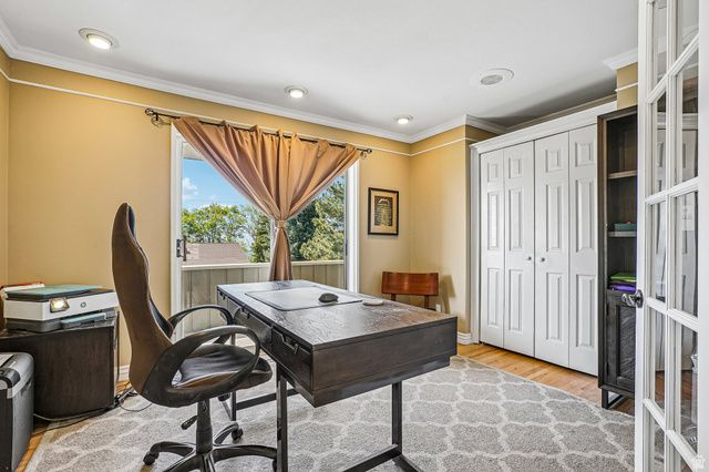 4655 S DEERCREEK RD, Salt Lake City, UT 84124
