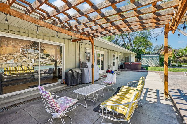 4655 S DEERCREEK RD, Salt Lake City, UT 84124