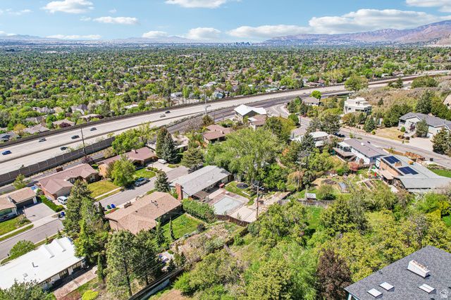 4655 S DEERCREEK RD, Salt Lake City, UT 84124