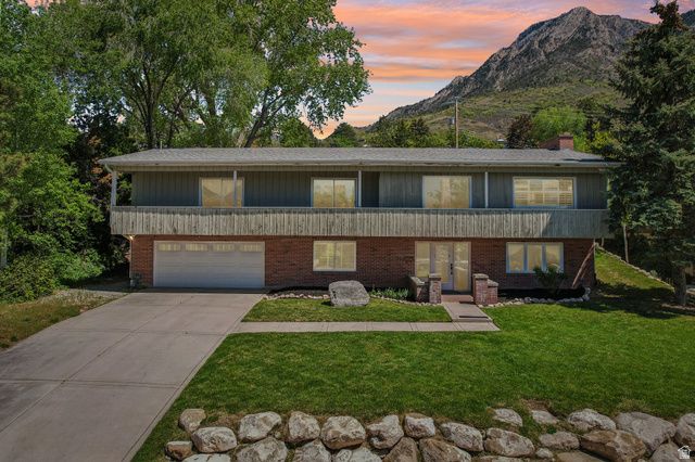4655 S DEERCREEK RD, Salt Lake City, UT 84124