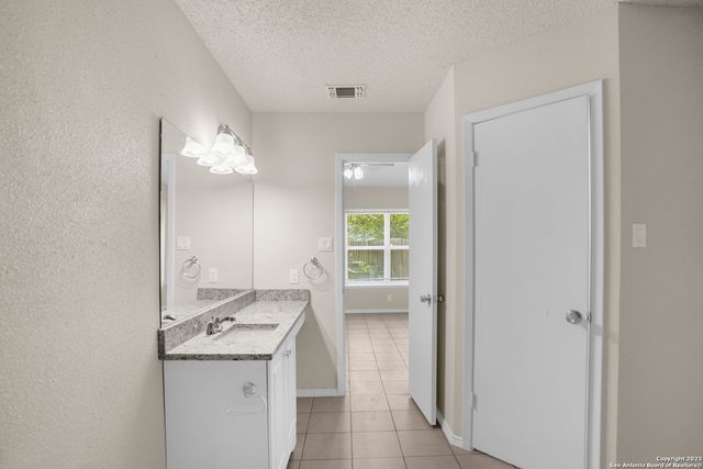 4143 ALASKIAN SUNRISE, San Antonio, TX 78244