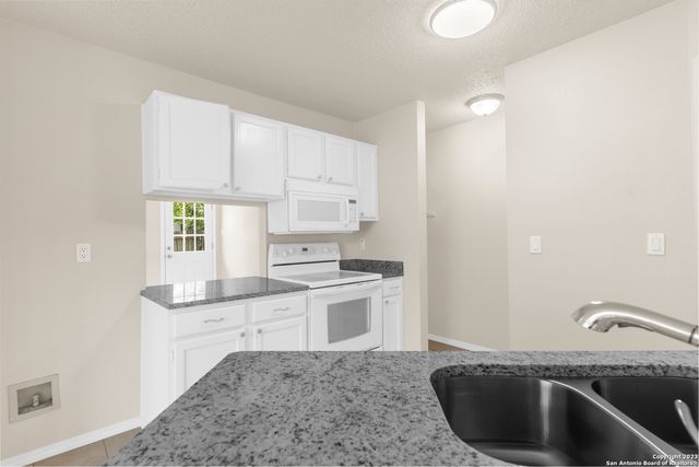 4143 ALASKIAN SUNRISE, San Antonio, TX 78244